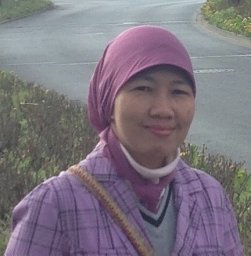 Trina Ekawati Tallei