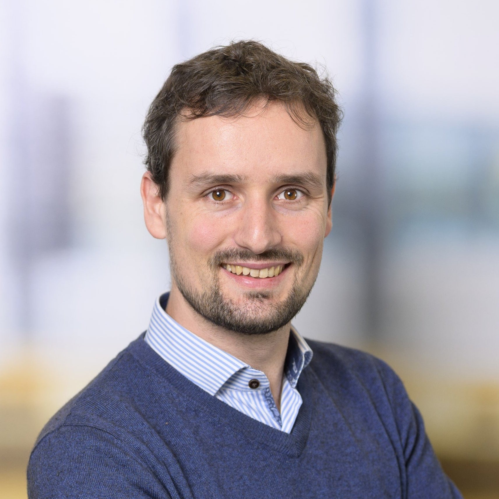 Artur M. Schweidtmann