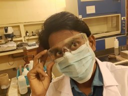 Sreenu Gomasu