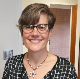 Amy Waltz