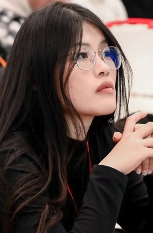 Hengran Zhang