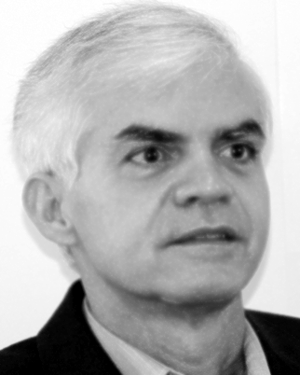 Carlos E. De Souza