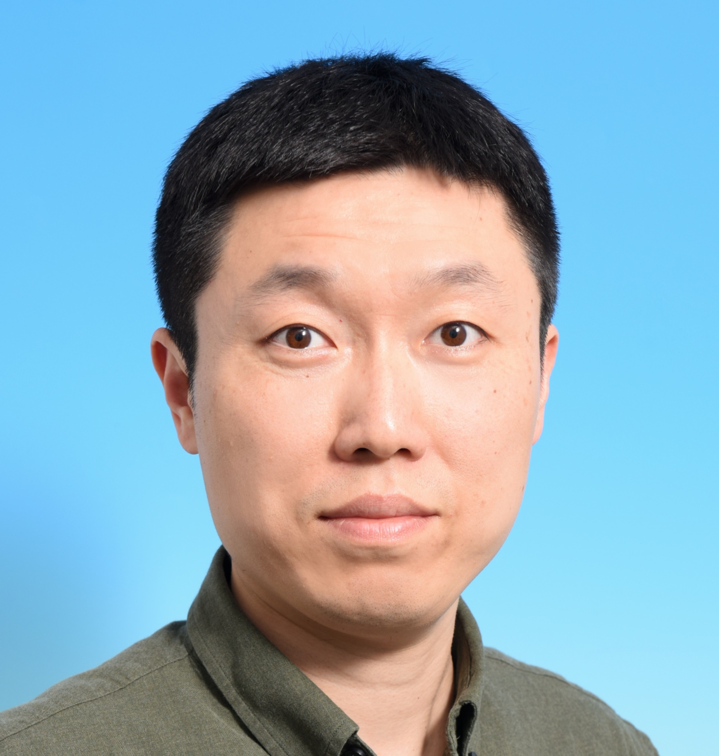 Qinglu Zeng