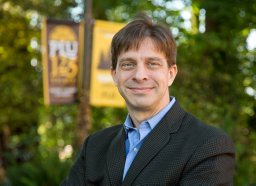Jon E. Grahe