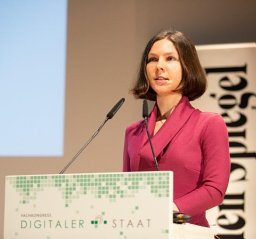 Alina Sorgner