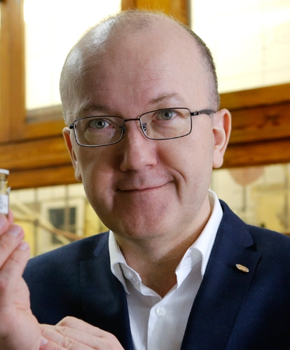 Daniel T. Gryko