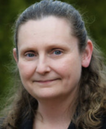 Lynn Stothers