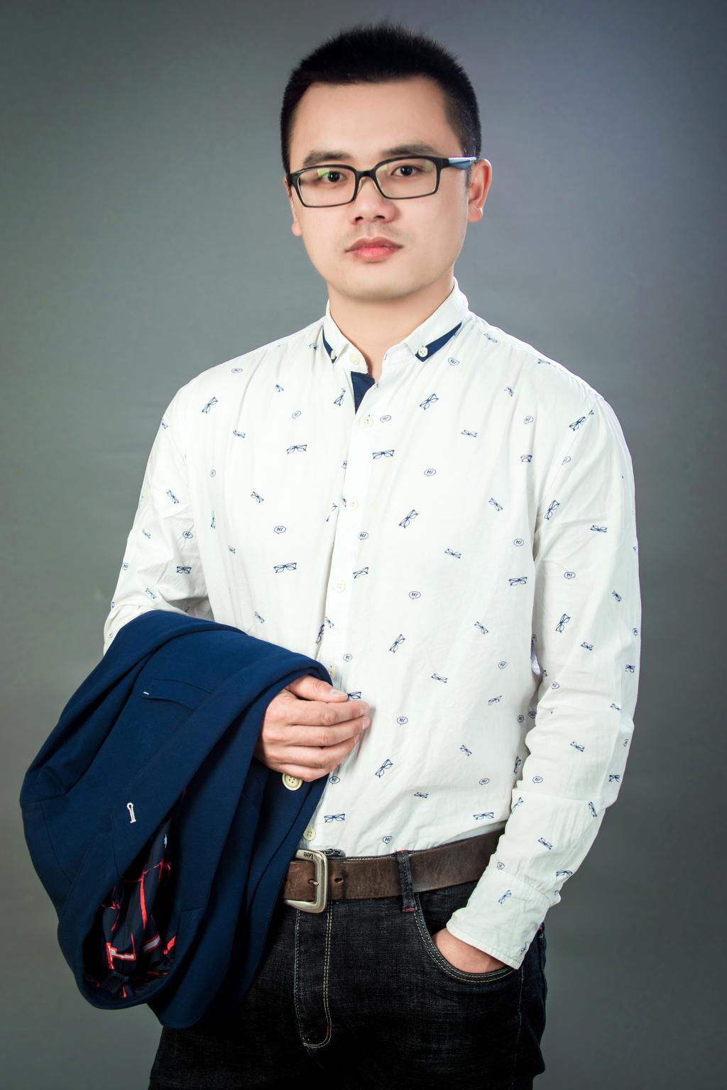Xinwei Liu