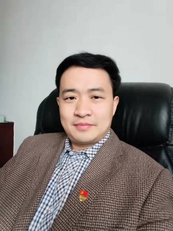 Wenzuo Li