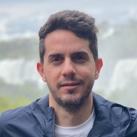 Tomás Escobar