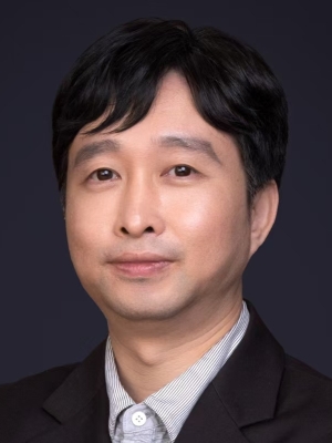 Weiqi Luo