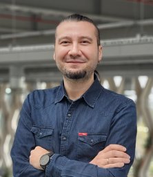 Cenk Yanik