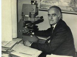D Popović