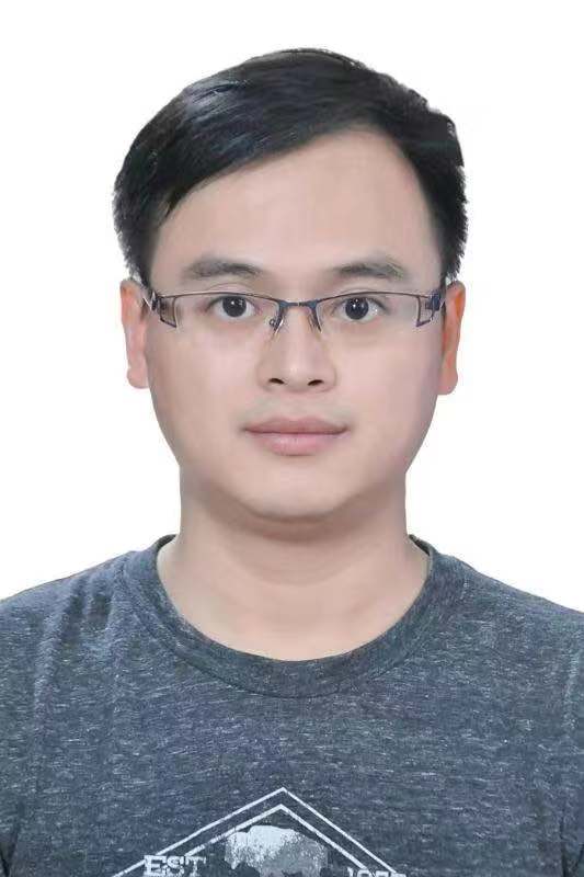 Weiguo Huang