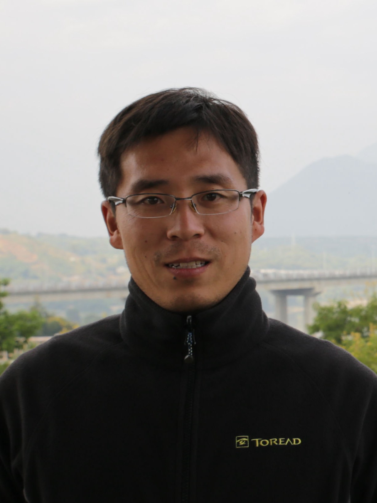Wenkun Qie