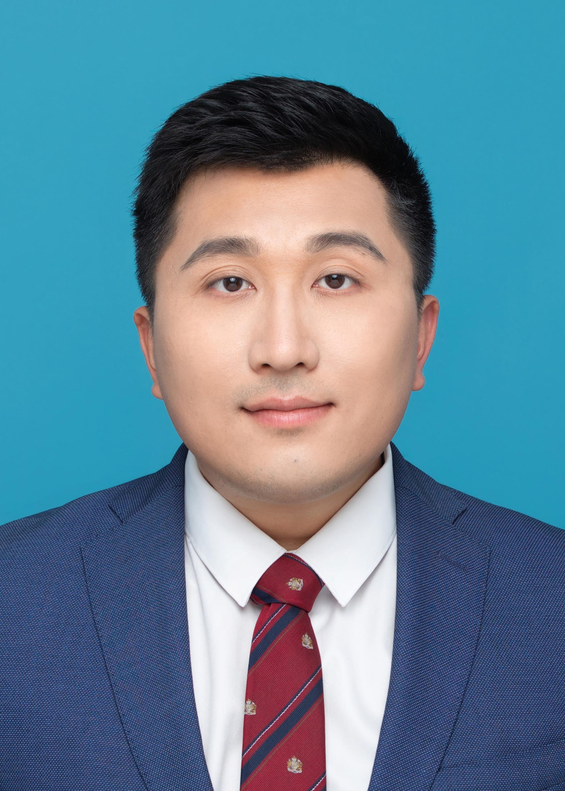 Jun He