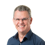 Simon Dennis