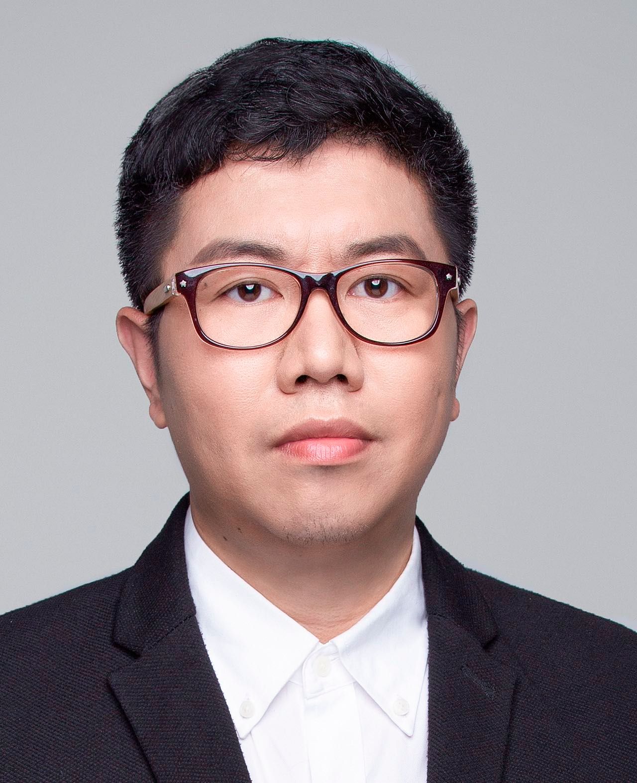 Qiaobao Zhang