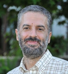 Miguel V. Correia