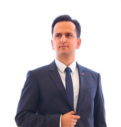 Arash Arsanjani