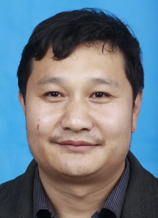 Rongqi Liang
