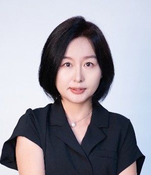 Guifang Jia