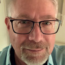 Eric L Reyner