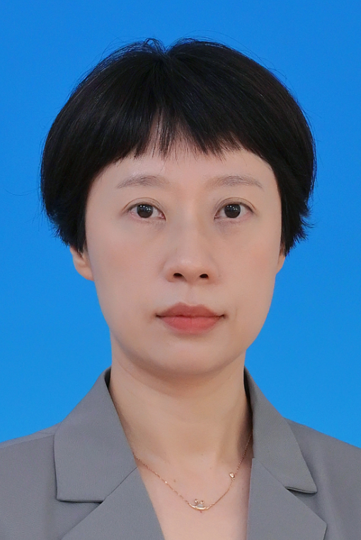 Jingjing Xu