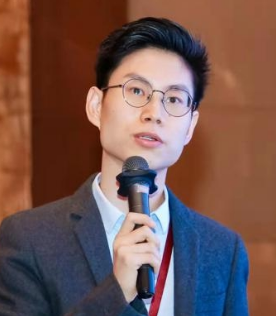 Guangchao Li