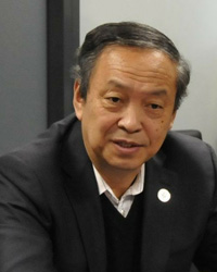Yan Wang