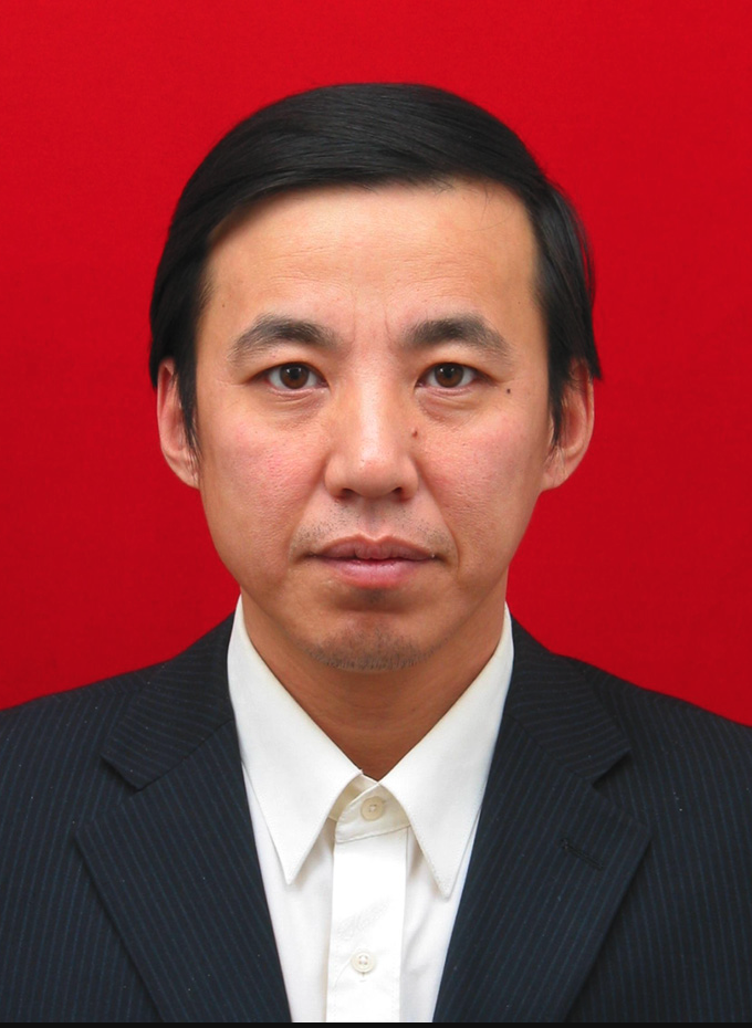 Jianguang Zhou