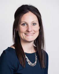 Elizabeth L Adams