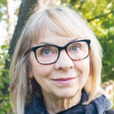 Patricia J Robinson