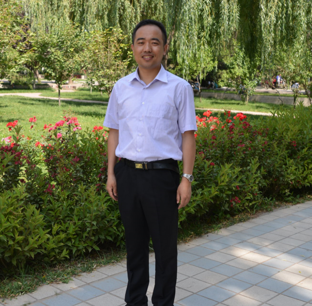 Rongwei Han