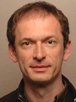 D.M. (Didier) Van De Velde