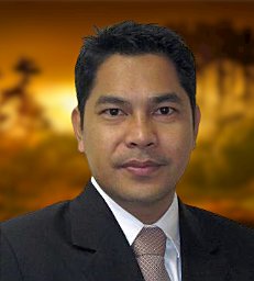 Ronald C. Estoque