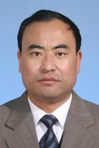 Tingjun Hu