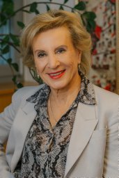 Lah Turnšek Tamara