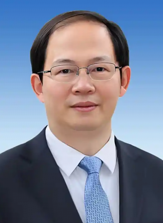 Yixin Yang