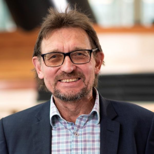 Ronald Plotnikoff