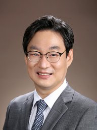 Jaewan Yang