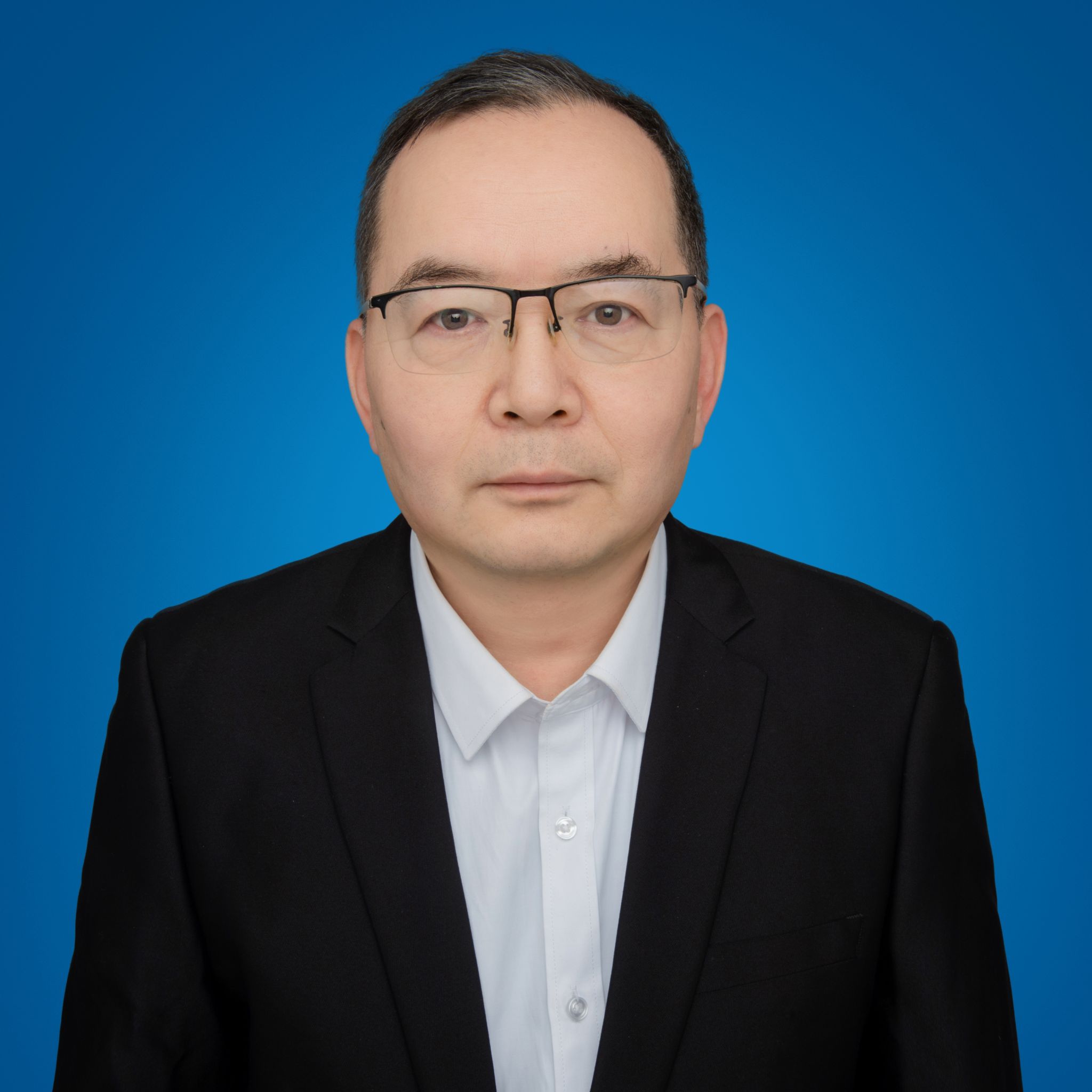 Yuan Cao