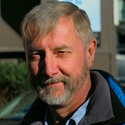Petr E. Komers