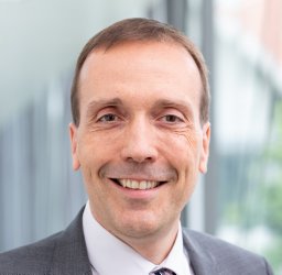 Peter Eisner