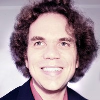 Thomas Holenstein