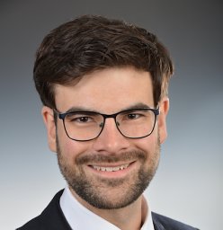 Damian Gola