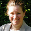 Ruth E Williams