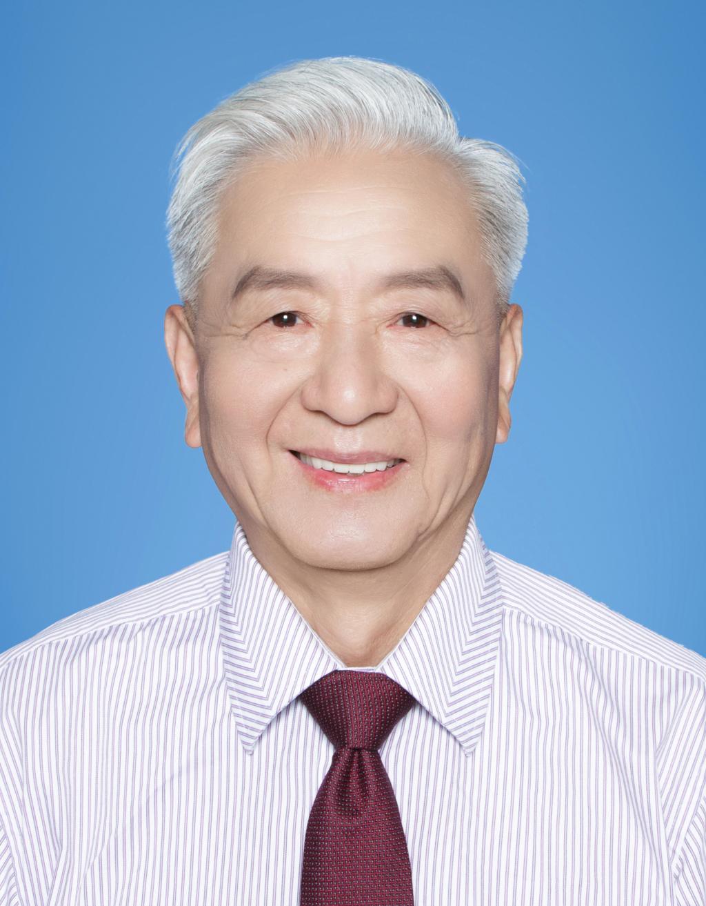 Zefang Dong