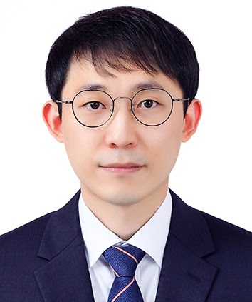 Hyun Rok Lee