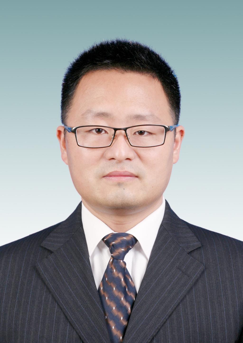 Dong Liu